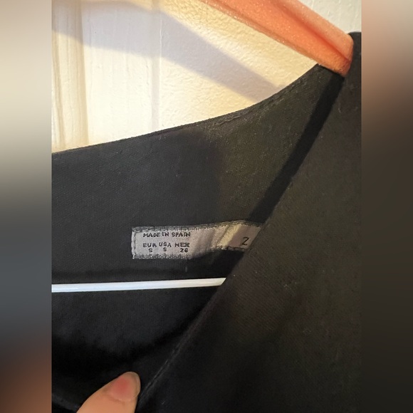 Sleeveless A-Line Black Zara Dress with Side Pockets - Picture 3 of 11